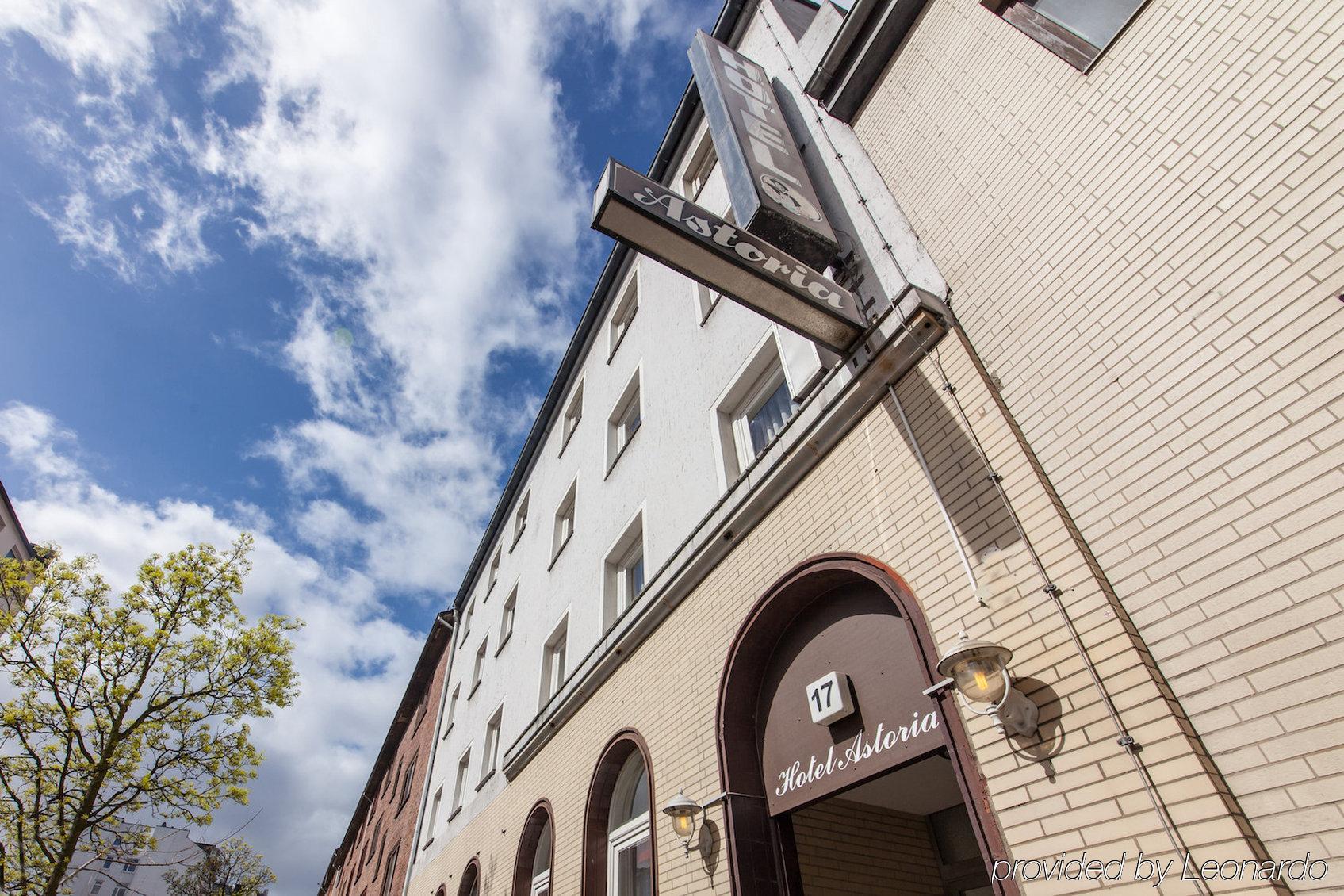 Signature Hotel Astoria Hamburg Ngoại thất bức ảnh