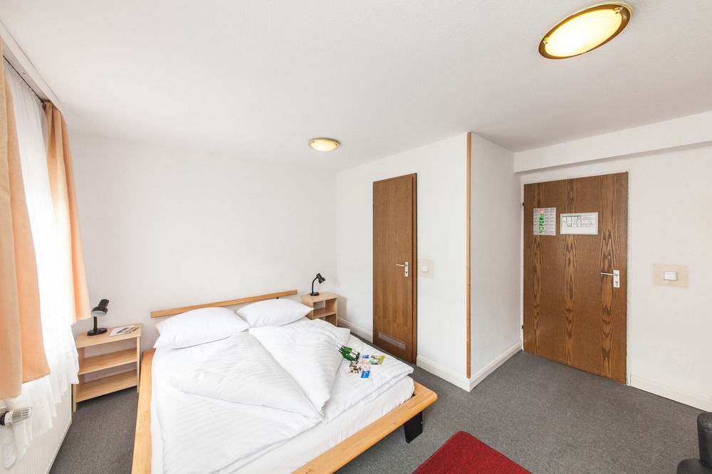 Signature Hotel Astoria Hamburg Ngoại thất bức ảnh