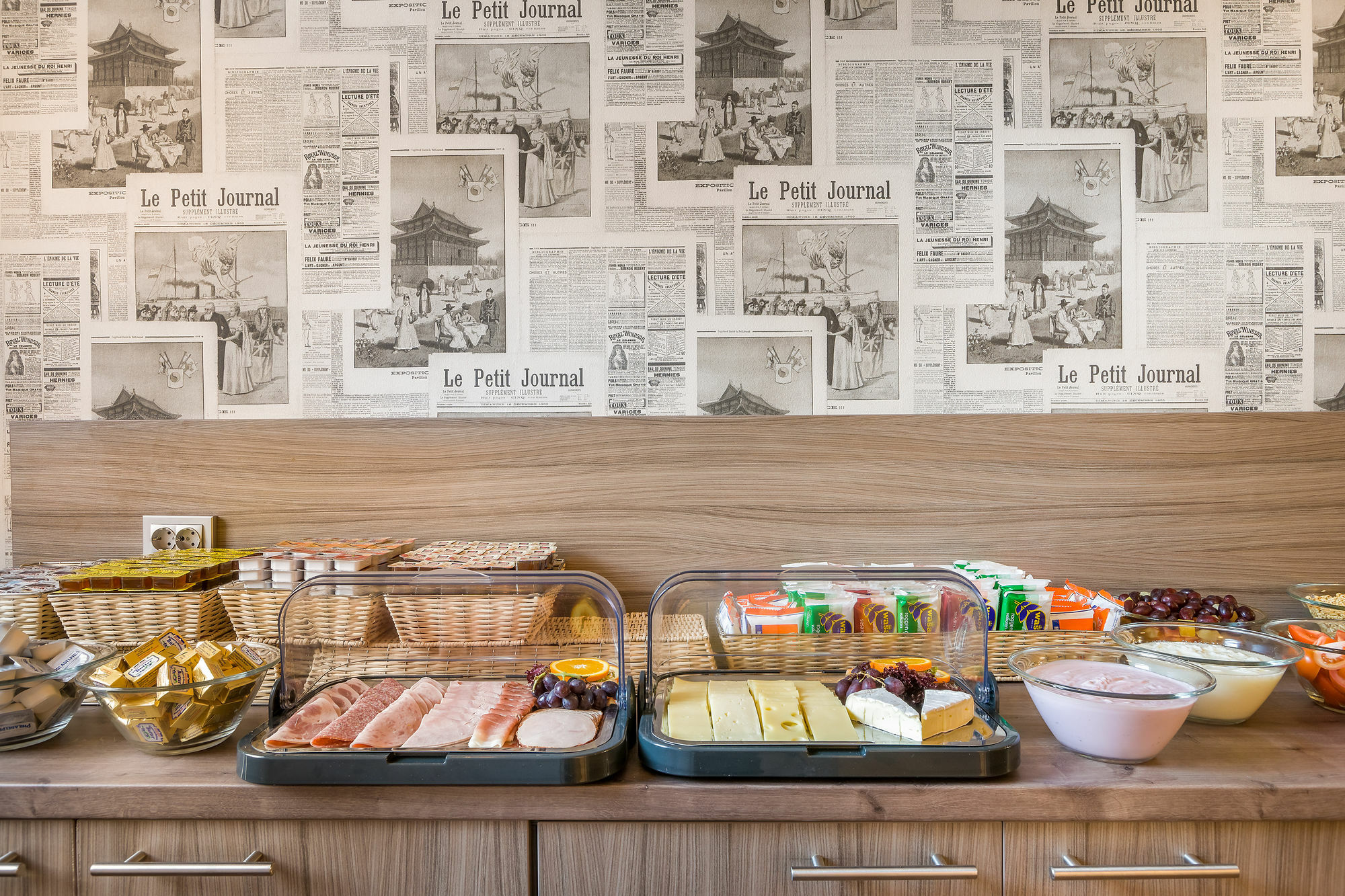 Signature Hotel Astoria Hamburg Ngoại thất bức ảnh
